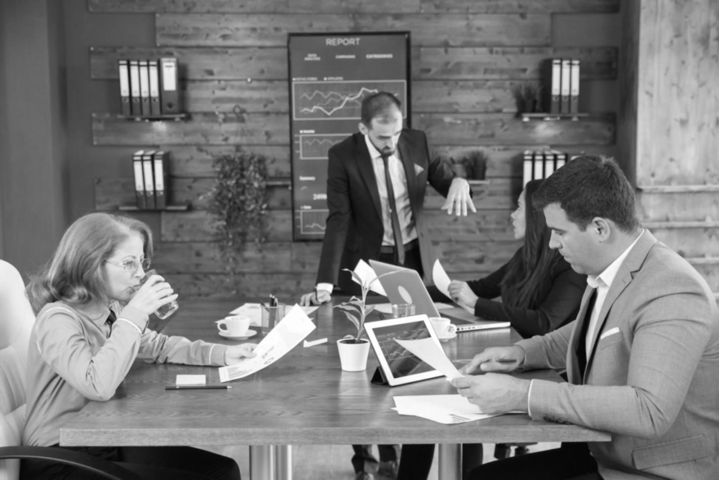 Financial technology learning environment with modern workspace